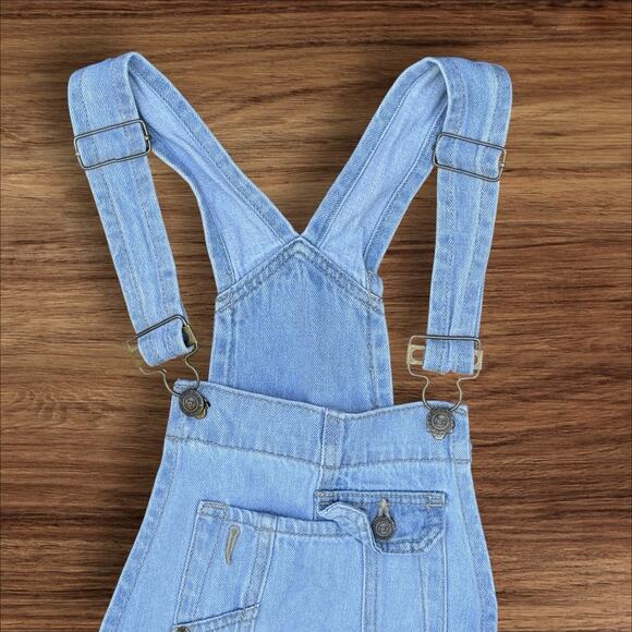 Lei Shortalls Overalls Sz M Women or Junior Light Wash Denim Blue Jean Beach Fun - Picture 4 of 7